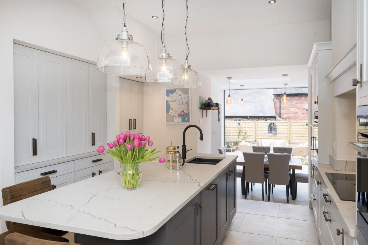 Townhouse By Harrogate Serviced Apartments 外观 照片