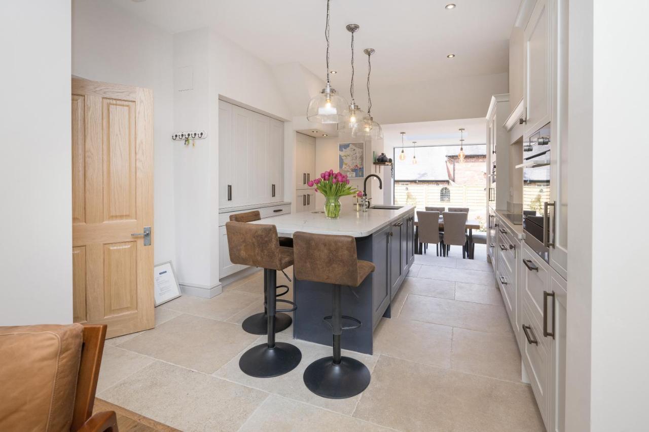Townhouse By Harrogate Serviced Apartments 外观 照片