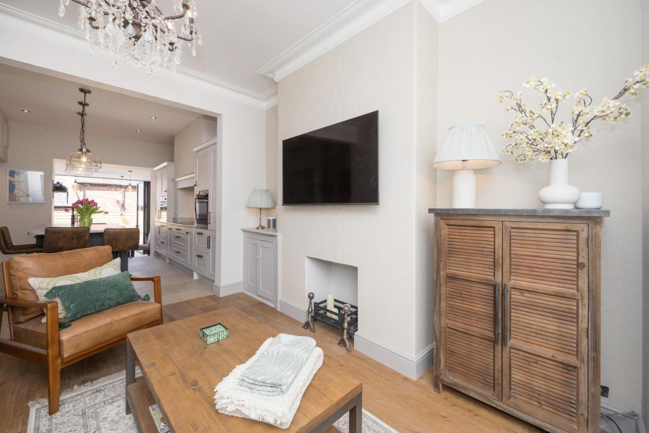 Townhouse By Harrogate Serviced Apartments 外观 照片